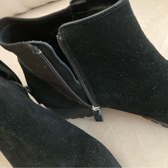 DKNY suede leather winter booties sz 10/41 NWOT - Picture 4 of 7